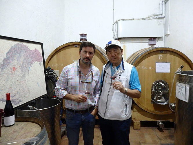 樽発酵中のワイン